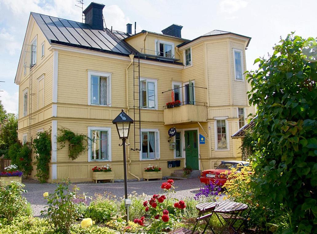 27Ans Nattlogi Bed and Breakfast Vadstena Buitenkant foto